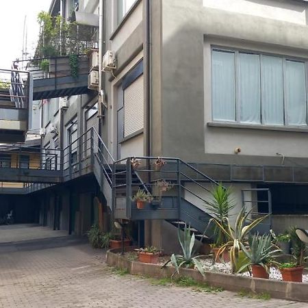 Primopiano - Umbria Apartment Milano Ngoại thất bức ảnh